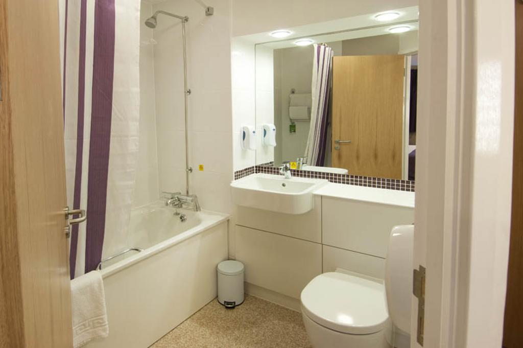 Premier Inn Manchester - Handforth Chambre photo