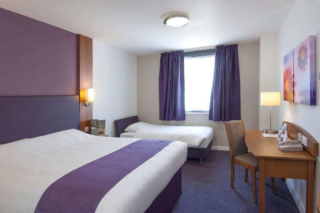 Premier Inn Manchester - Handforth Chambre photo