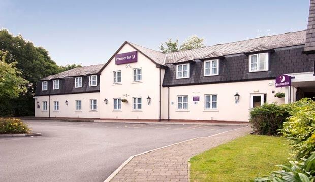 Premier Inn Manchester - Handforth Extérieur photo